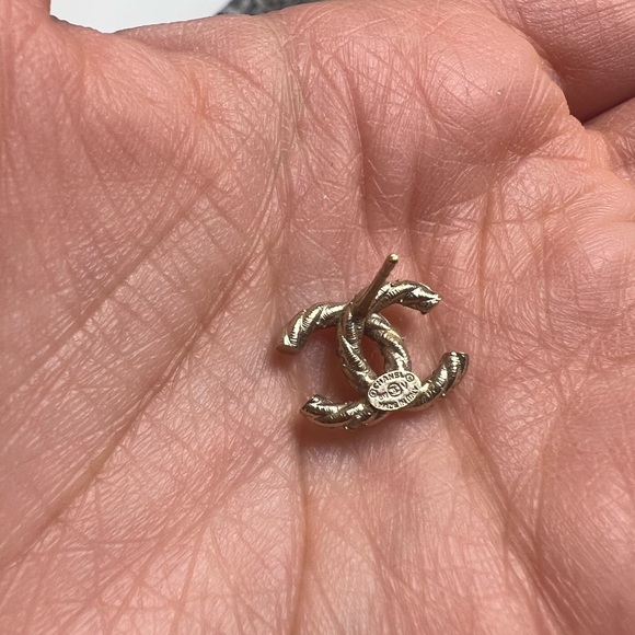 Chanel earrings - Picture 4 of 9